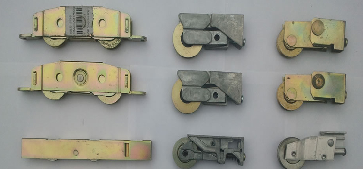 patio sliding door wheel replacement Iona